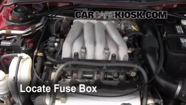 2005 Chrysler Sebring Limited 3.0L V6 Coupe Fuse (Engine) Replace